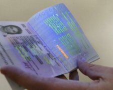 Наступного року українці замінять внутрішні паспорти на ID-карти