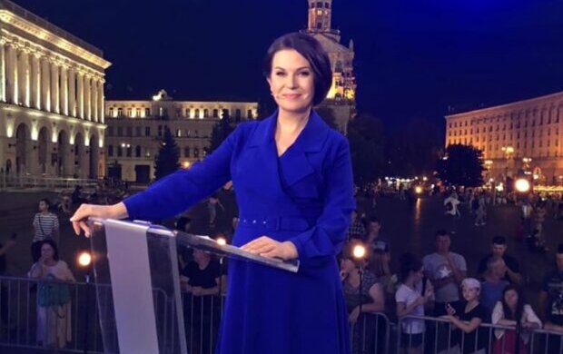 Телеведущая Алла Мазур осталась без части волос, специалист постарался