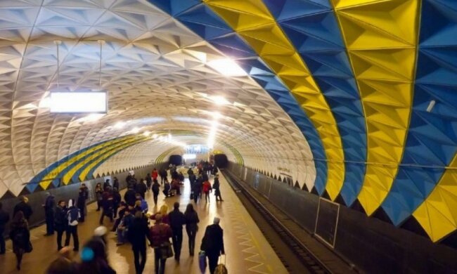 Харьковчане будут бороться с самоубийцами в метро
