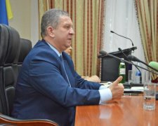 Хорошо отметил: одиозный Рева серьезно заболел