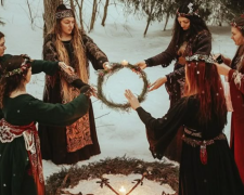 Зимове сонцестояння, ритуали, зображення з вільних джерел