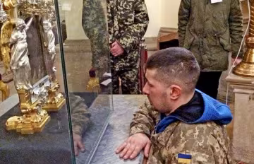Через вірян у Львові перекрили рух