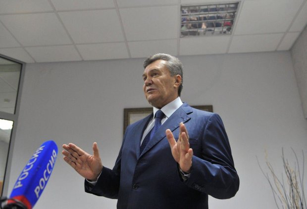 Янукович возвращается в Украину: Путин выписал "легитимному" билет в один конец