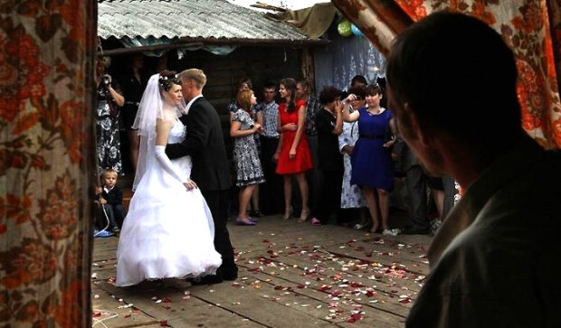 Сільське весілля - фото з відкритих джерел