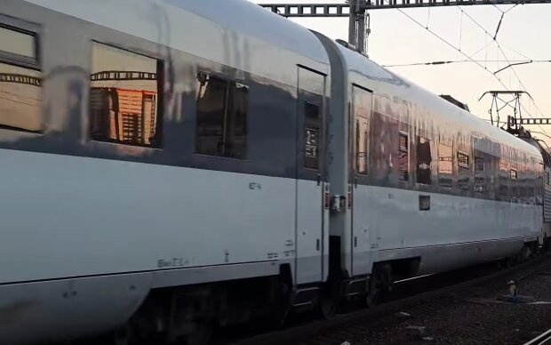 Поезд. Фото: скрин youtube