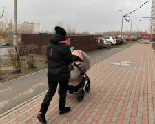 В "Дії" появилась новая услуга для украинских родителей: компенсация за "пакет малыша" в пару кликов