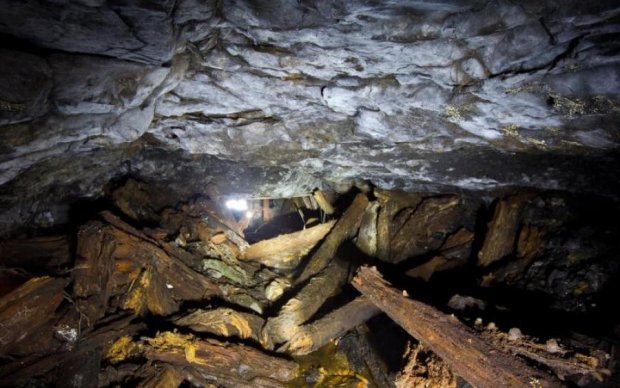 На украинской шахте произошел обвал