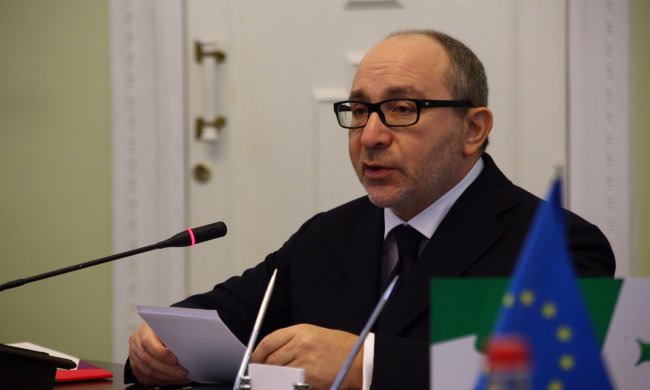 Кернес несподівано кинувся в ноги Зеленському і виконав наказ президента