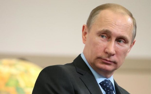 Путин приперся в Крым и "замеккал"