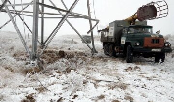 В Авдіївку повернули світло