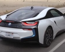 BMW i8, скриншот