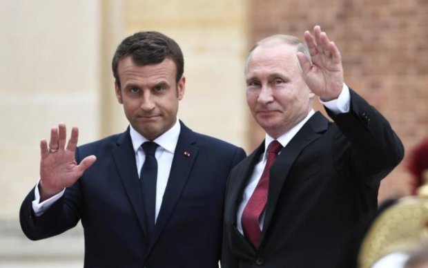 Французы подарили Путину Крым