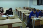 студенты, скриншот из видео