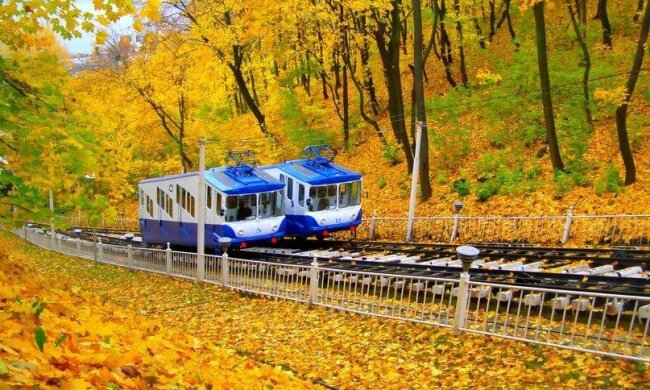 Киевляне, солнца не ждите: синоптики ошарашили прогнозом на 4 октября