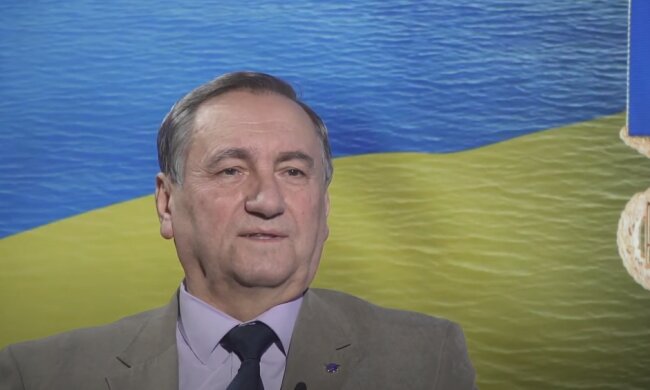 Олег Коростельов