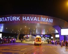 У Туреччині "замінували" українські літаки