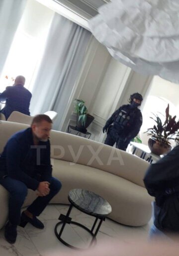 Обшуки Віталія Кропачова