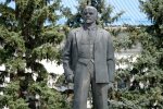 Під Харковом бронзового Леніна пустять з молотка - "Почім кілограм Вождя?"