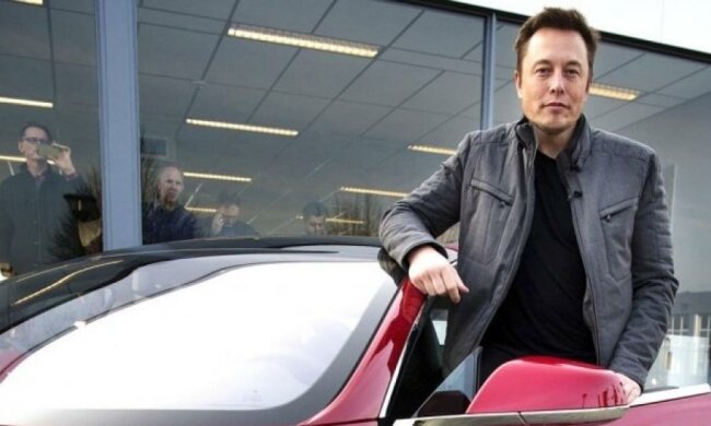 Tesla створить електронні вантажівки та позашляховики