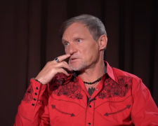 Олег Скрипка, кадр із інтерв'ю