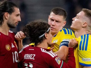 Сутичка Собослаї та Циганкова у матчі Угорщина — Україна