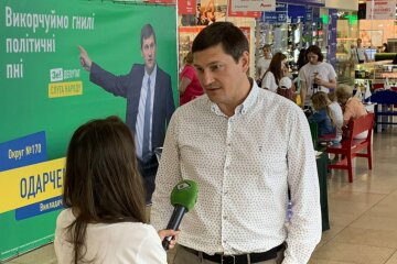 На українському курорті напали на соратника Зеленського – нардеп отримав по обличчі