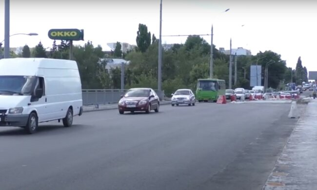 дорога в Харкові, скріншот з відео
