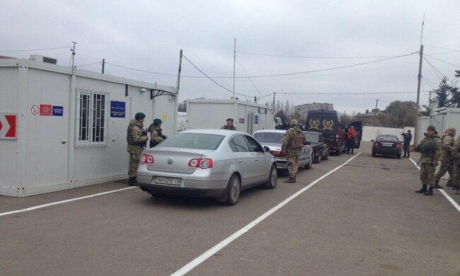 КПП на Донбасі