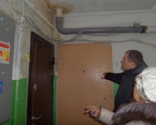 Слів не вистачає: комунальники ледь не знищили будинок