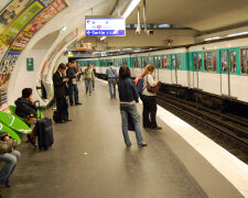 Метро Париж: фото из свободных источников