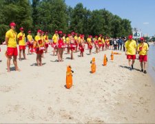 Киян просять не купатися відразу на кількох столичних пляжах: можна підхопити небезпечну інфекцію