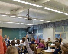 А остальные держали: учительница надругалась над школьником