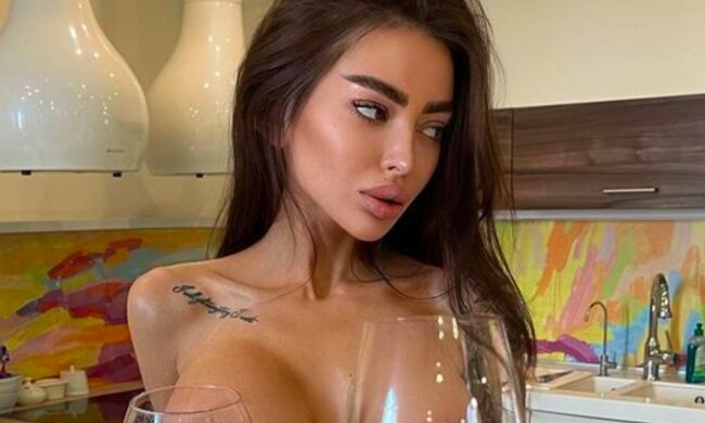 Альона Омович, instagram.com/alena_omovych