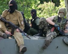 Бойовики зранку накрили вогнем Опитне та Піски