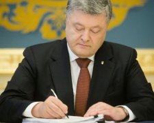 Розрив відносин з Росією: "братні" народи більше не друзі, оприлюднено закон