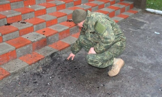 Невідомий кинув у натовп гранату на Чернігівщині 