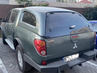 Машина на користь ЗСУ опинилася у продажу, фото: Facebook