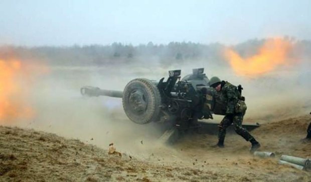 Бойовики 21 раз обстріляли українських військових на Донбасі