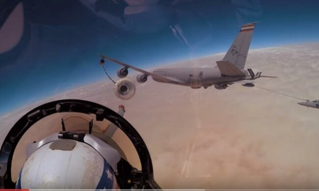 Как выглядит обычный день военного летчика (ВИДЕО)