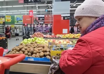 Цены на фрукты. Фото: скрин youtube