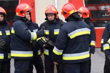 Знімали з балкону: у Львові дівчину рятували з полону власної квартири
