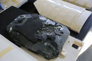 Дитяча броня, кераміка та рідкий азот: повний цикл створення українського бронежилета – від поліетилену до фронтових тестів