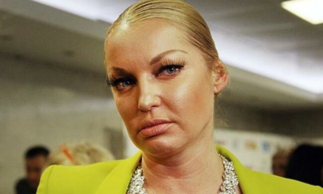 Невгамовна Волочкова розтягнулась у лазні