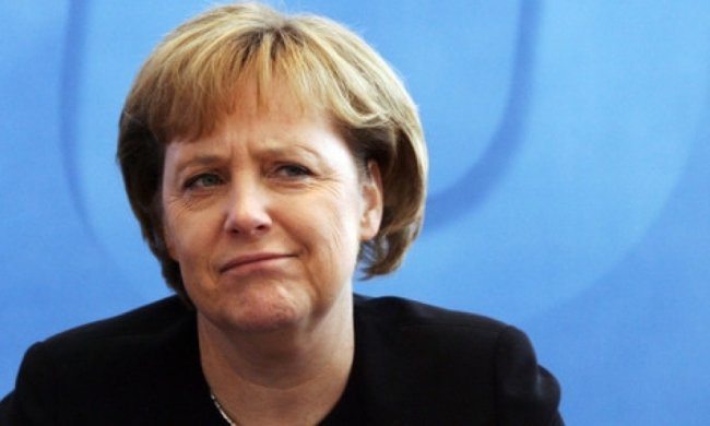 Меркель сравнила Facebook со стиральной машинкой