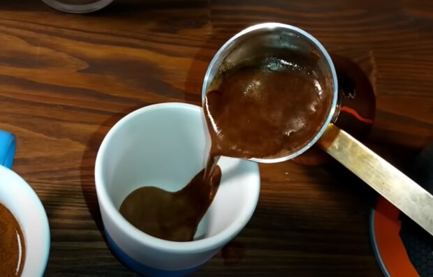 Кофе с корицей, скриншот: YouTube