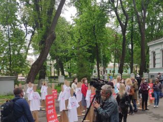 Протест пациентов с редкими заболеваниями, фото: PavlovskyNEWS