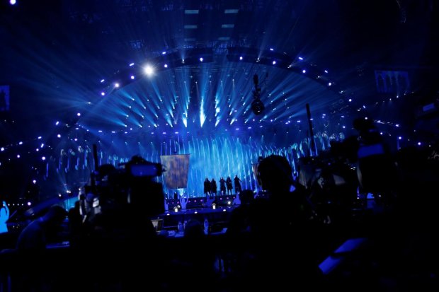 Звезду Евровидения хорошенько отдубасили: "любовь" к Путину не спасла от нападения, взгляните на эти синяки