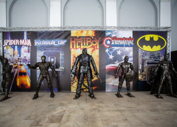 Залізні люди на ВДНГ: українцям покажуть Marvel, Зоряні війни та копії суперкарів Mercedes-Benz