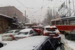 Стоїть усе намертво: Київ скували 8-бальні затори