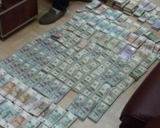 Терористи "відмивали" мільйони доларів і євро в Мелітополі (відео)